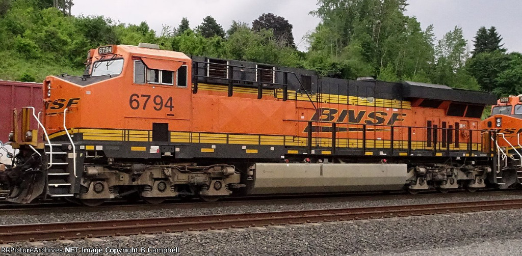 BNSF 6794